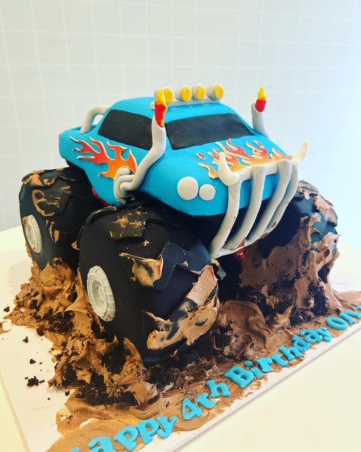 Amazon.com: Finestore168 Monster Truck Cake Topper Happy Birthday Monster  Car Cake Topper Party Decoration for Gamers Boys Girls Kids Birthday Party  Supplies : Toys & Games