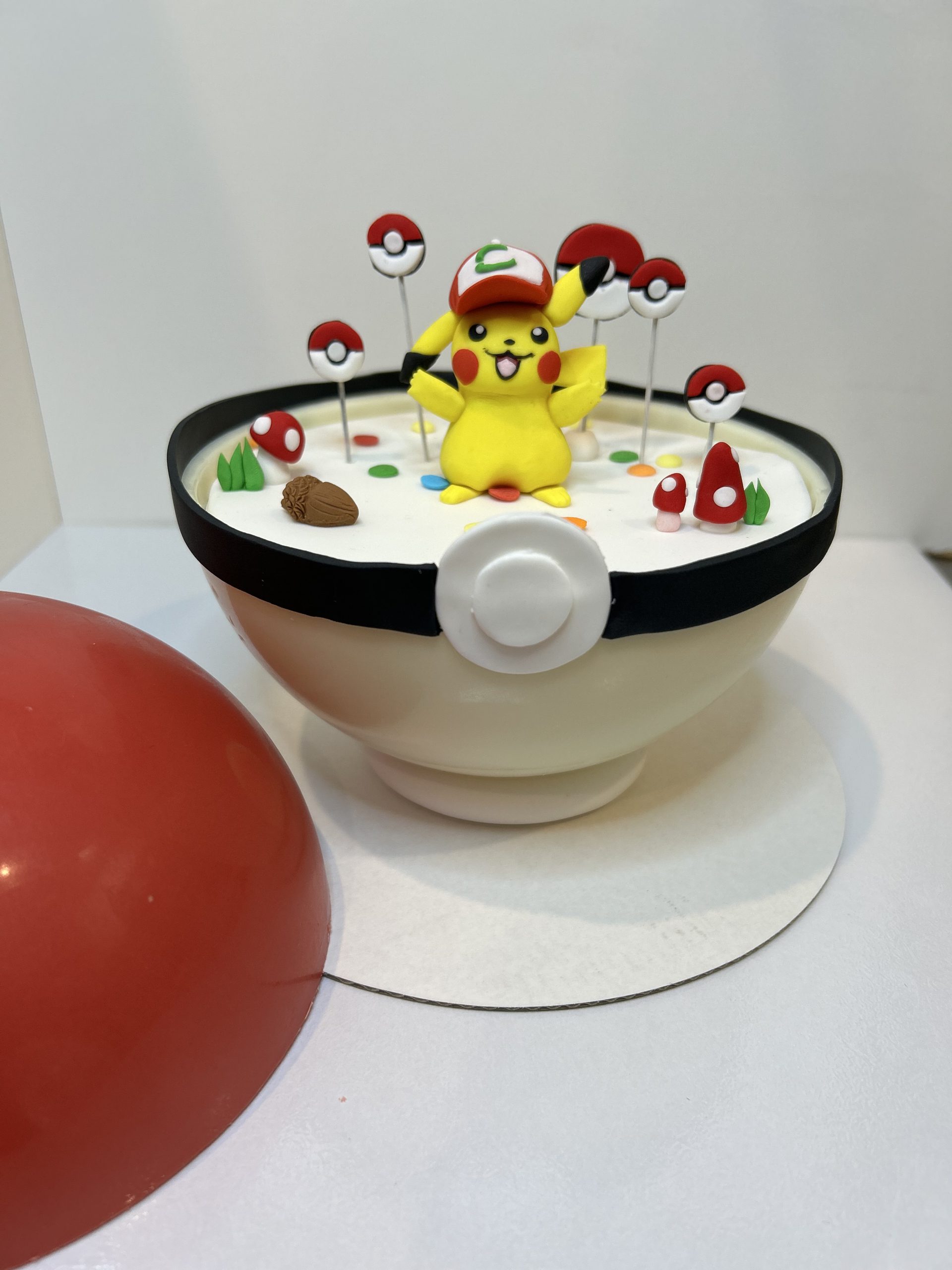 Pokemon Pokeball Cake | Nerdy Nummies | Rosanna Pansino