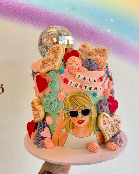 Taylor Swift Cake