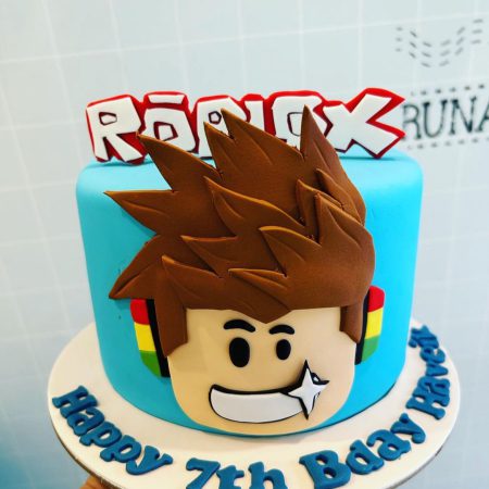 Roblox Avatar Cake